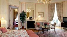 Chateau Mont Royal suite